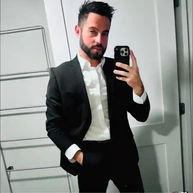 Medical Professional | M-36