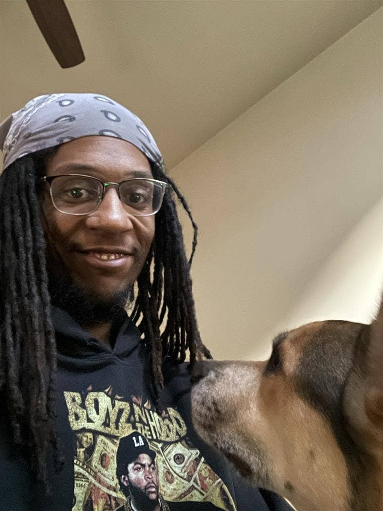 Moving out of state need roommate