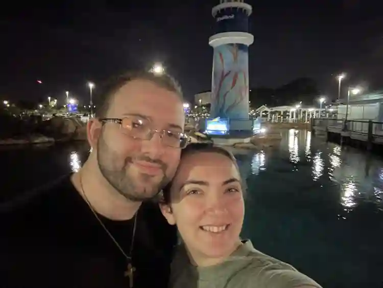 FT working couple relocating