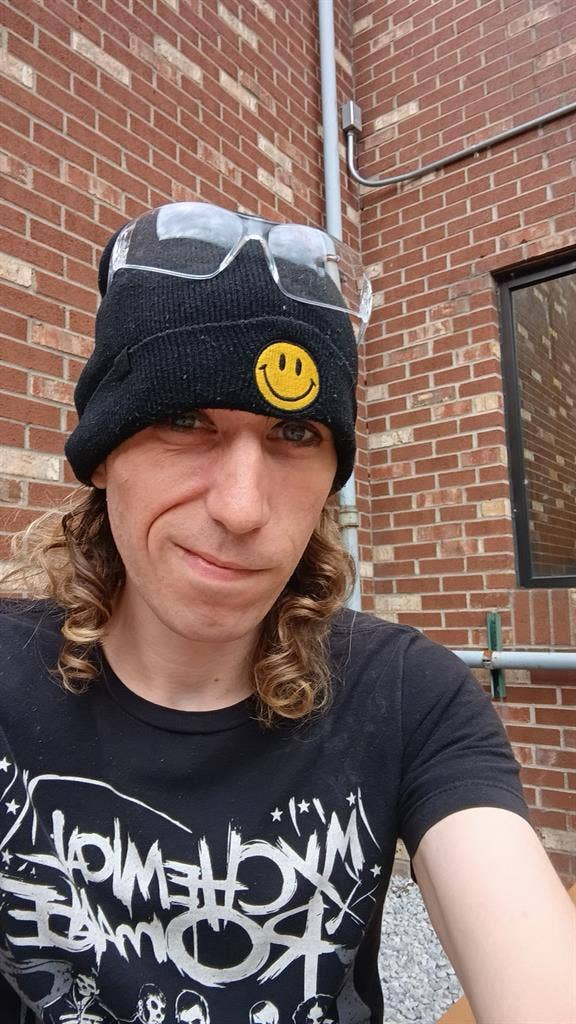 Looking for a room! LGBT friendly!