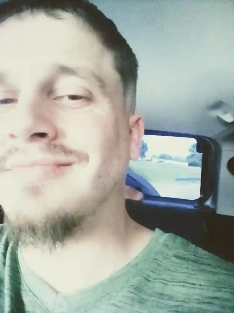 Hey my name is Justin. ISO a room!