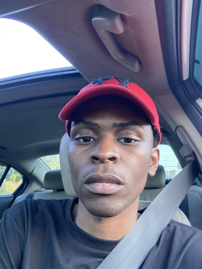 Looking for Room/Roomate
