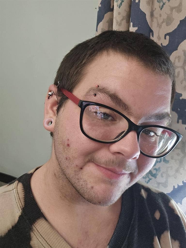 Looking for a room and roomate!