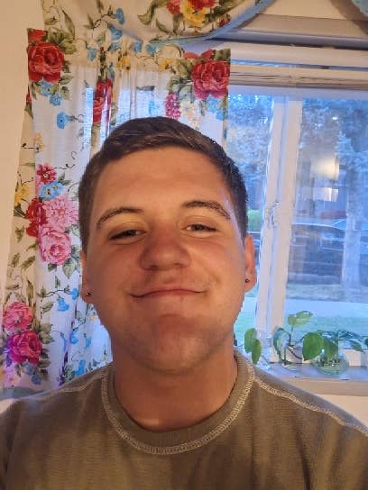 18y/o looking for room