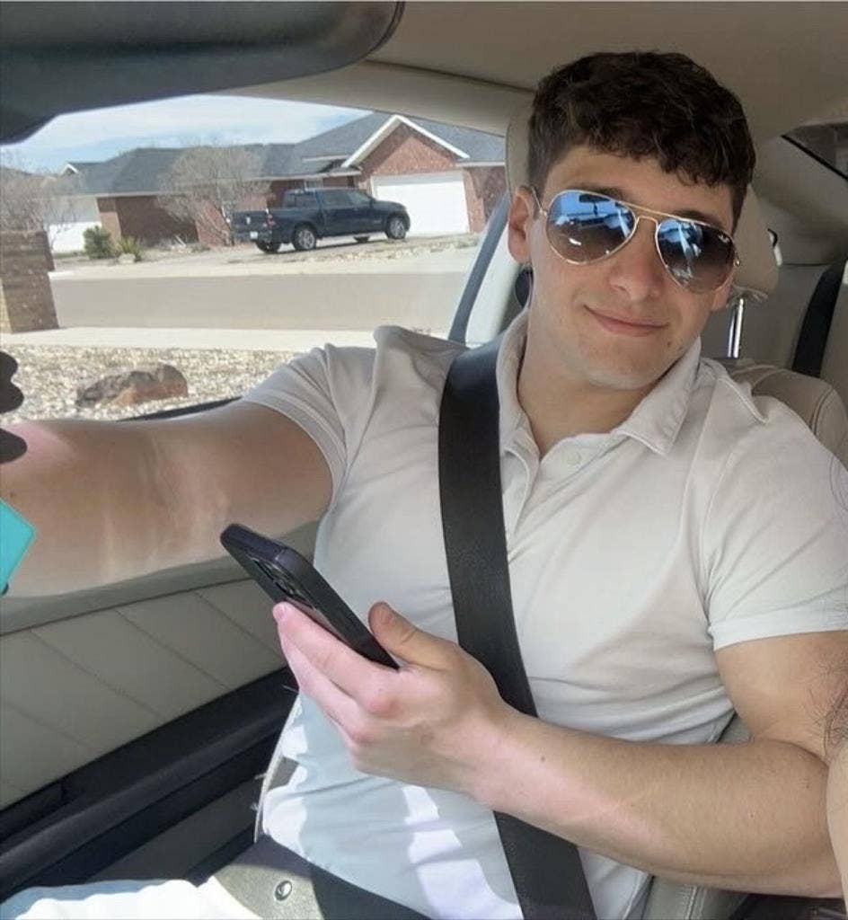 28M with a well trained dog