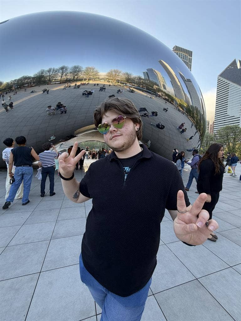 Looking for Roommate Cleveland Area
