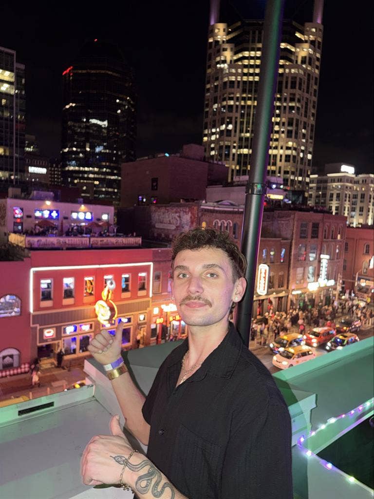 Looking for a roommate or a room!