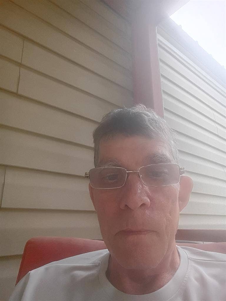 Looking for a retired roommate