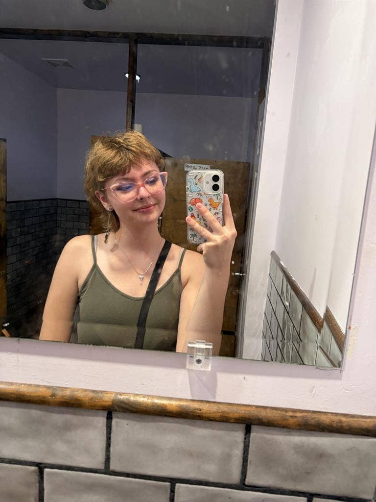 Looking for a room/apartment!