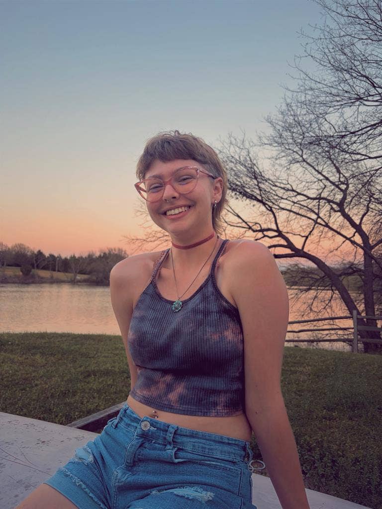 Looking for a room/apartment!