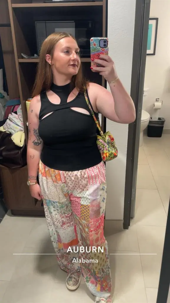 Looking for a girl roommate!