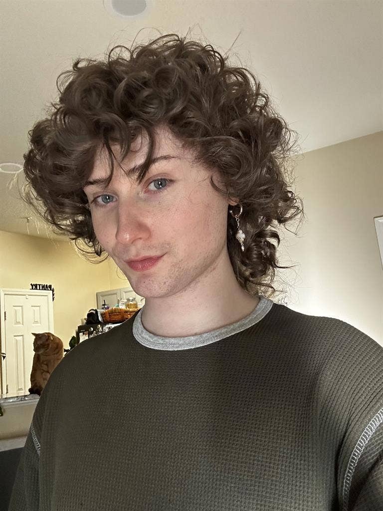 Queer looking to join lease