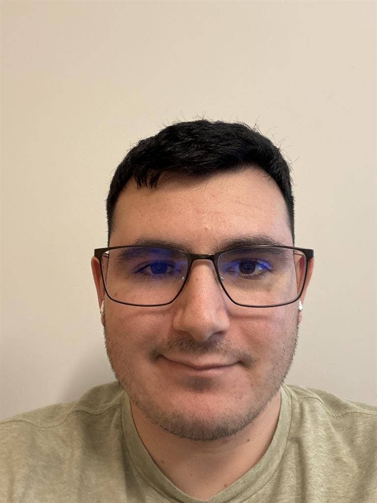 Looking for roommate