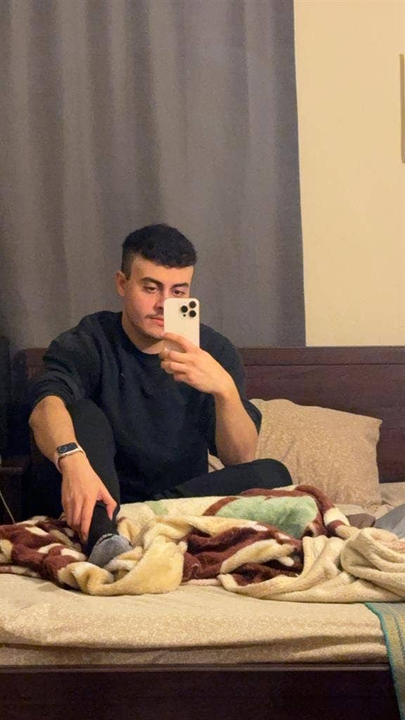 Looking for rent/roommatees