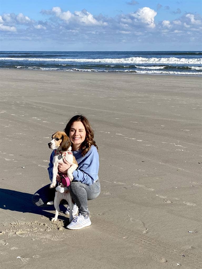 Nursing student seeking roommate(s)
