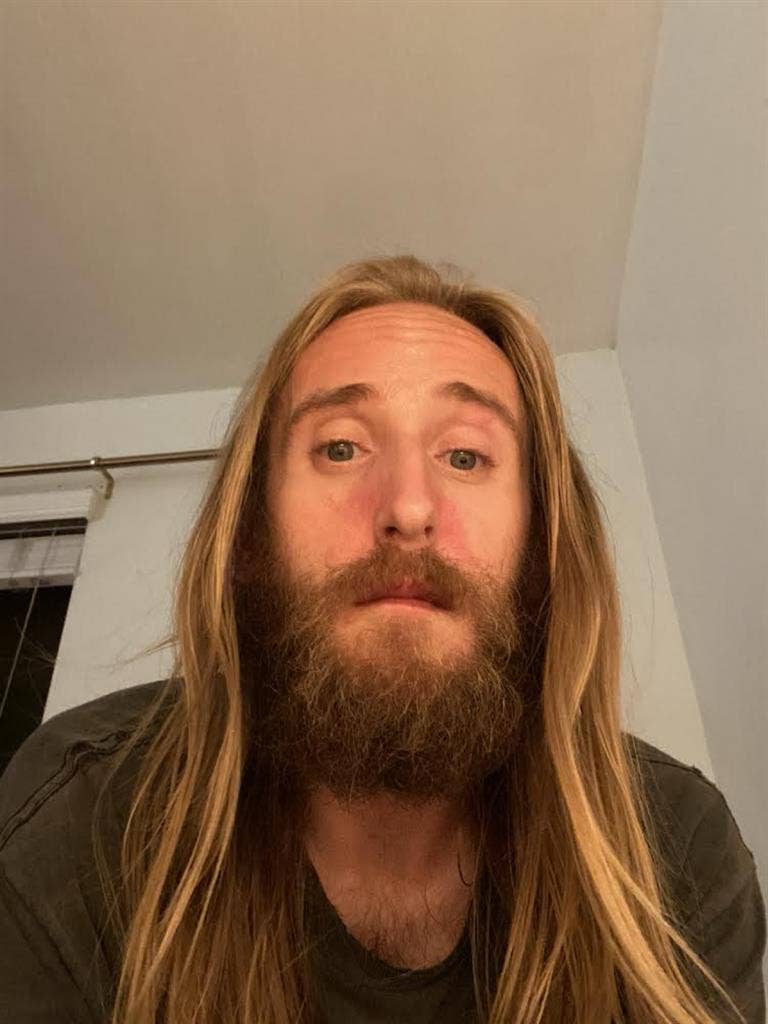 Single Male Looking For Room