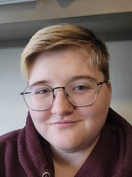 Looking for roommate in Kennesaw!