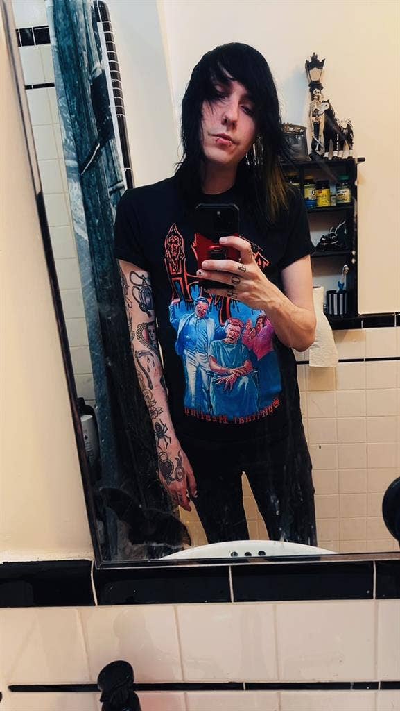 Seeking Room/roomate