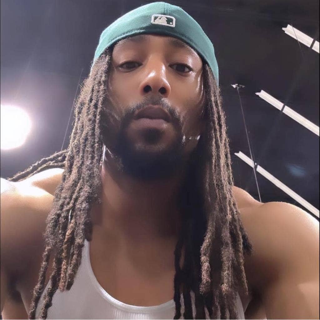 Tech Worker Great Roomate