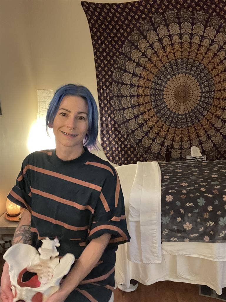 Whimsical Cat Mom ISO room.