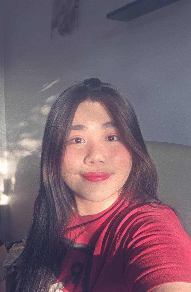 Looking for a bedroom:))