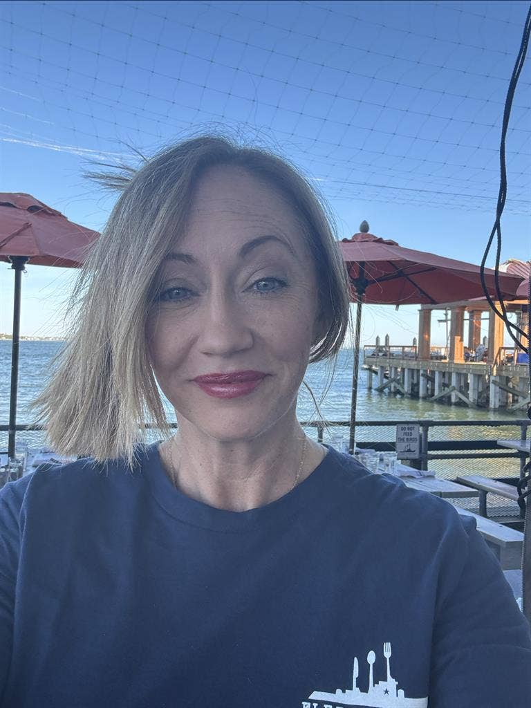Single female looking for housing