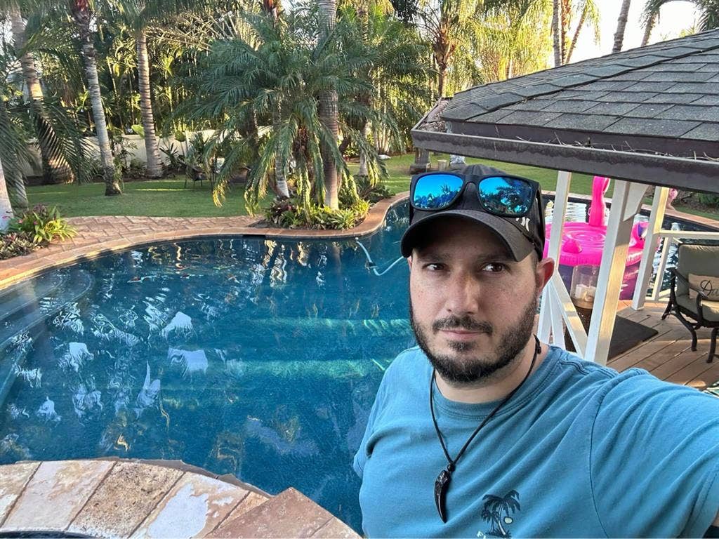 Looking to stay in St Pete after Au