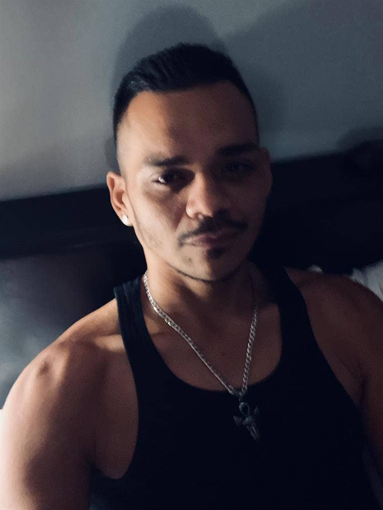 Looking for room for rent $800-900