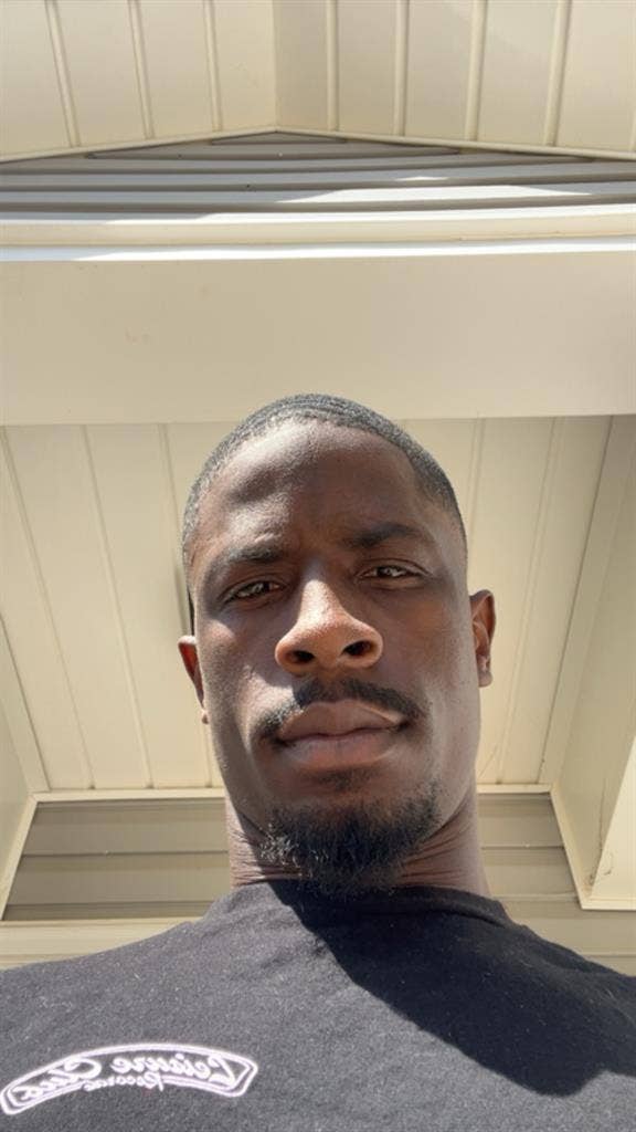 Looking For A Good Roommate - CLEAN