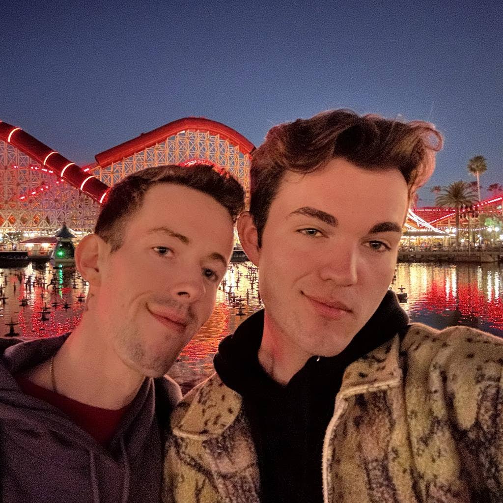 Couple looking for room to rent