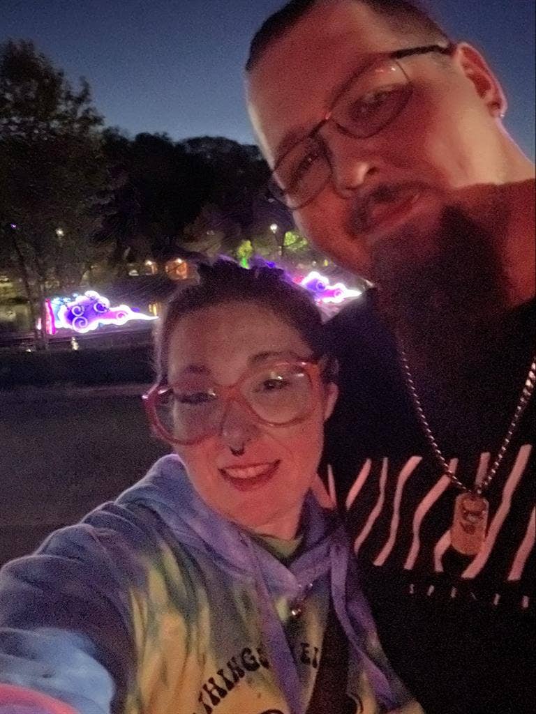Couple looking for room