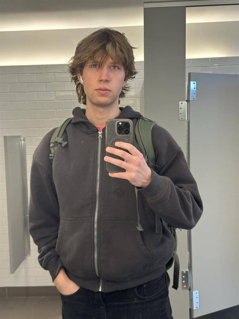 Looking for a room/roomate