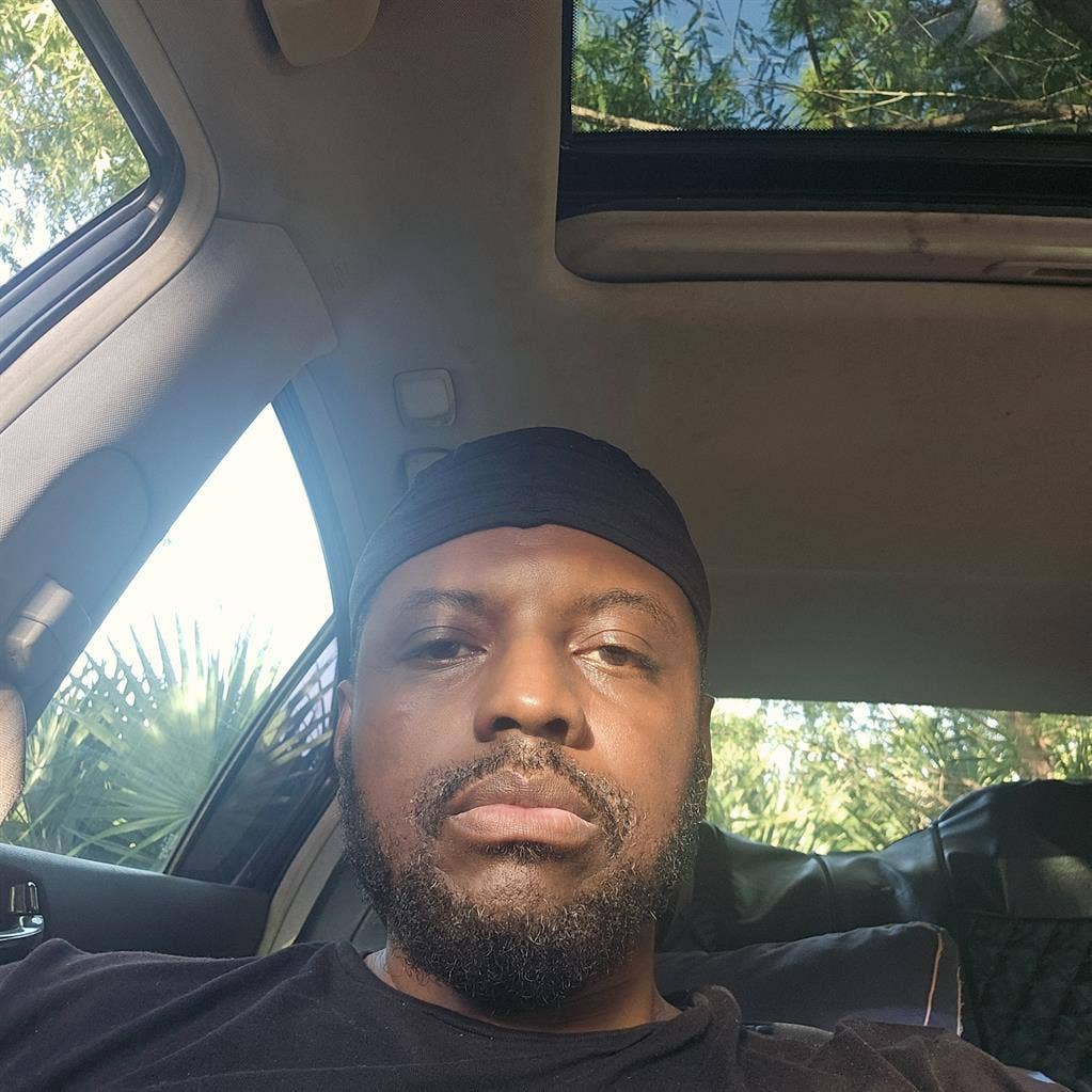 Looking for room near fort worth