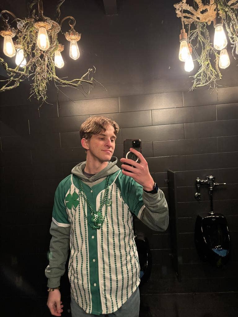Looking for a roommate