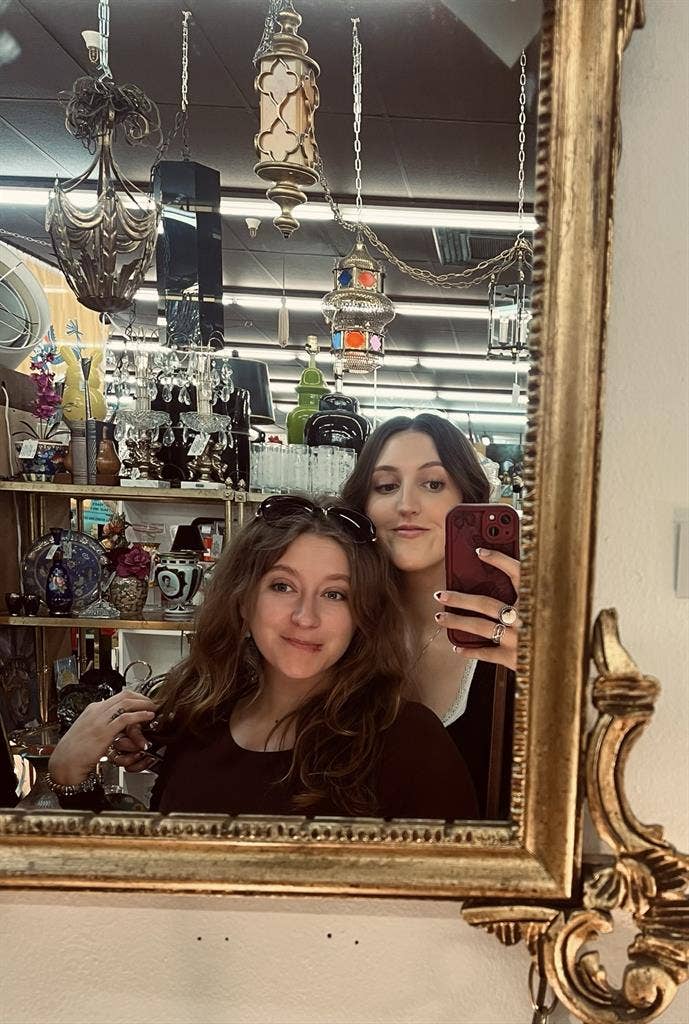 Seeking a private room/roommatee