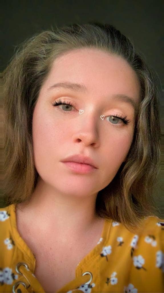 Woman looking for a place to.