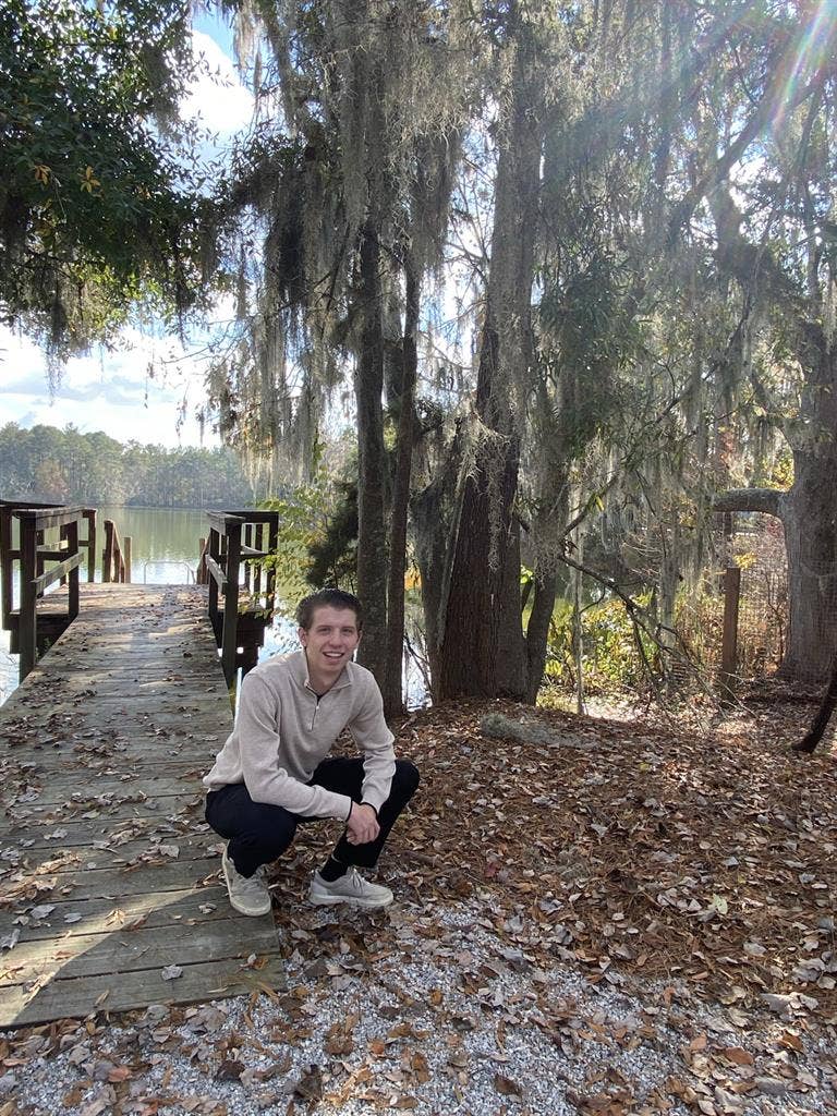 Looking for a roommate
