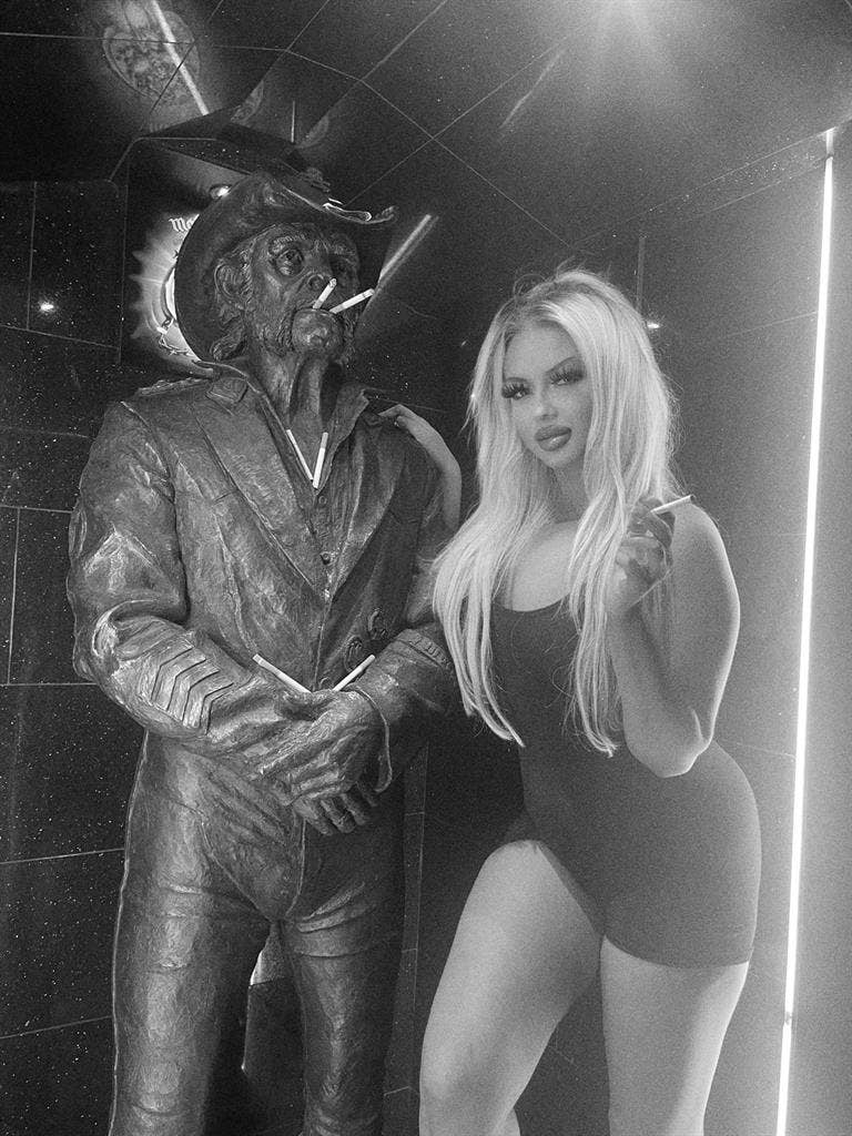 Need room 4 rent 🖤