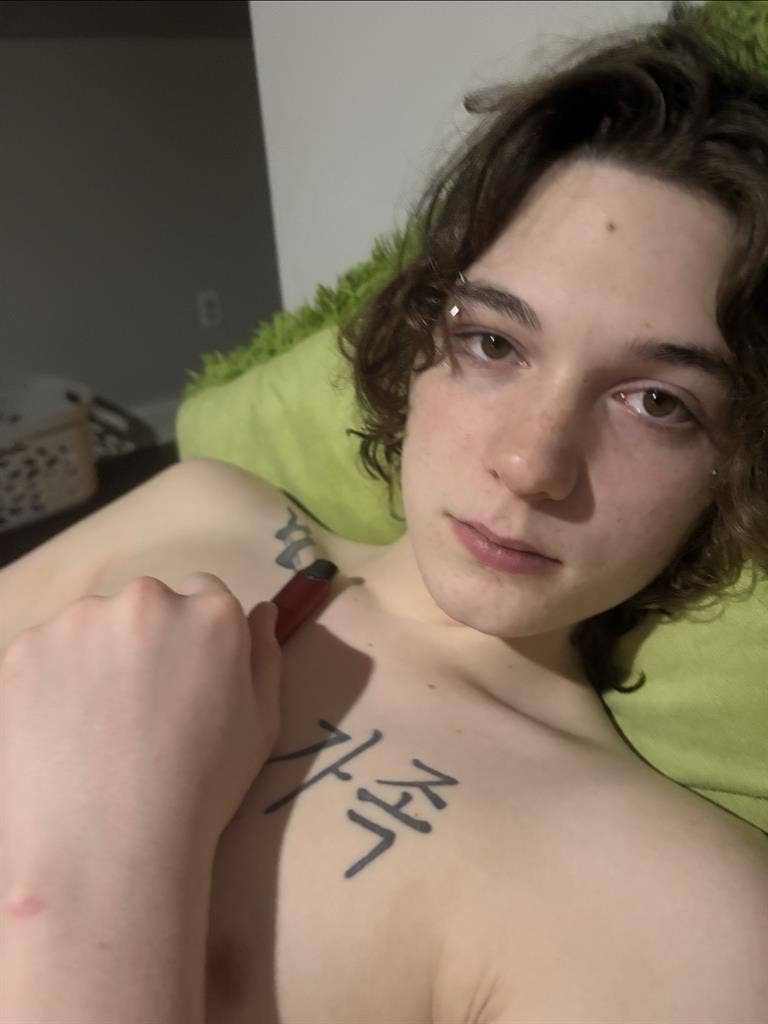 Super cool guy looking for room!!!
