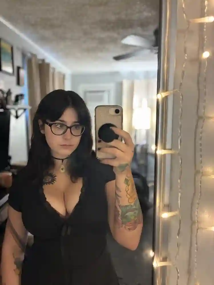 looking for room for rent!
