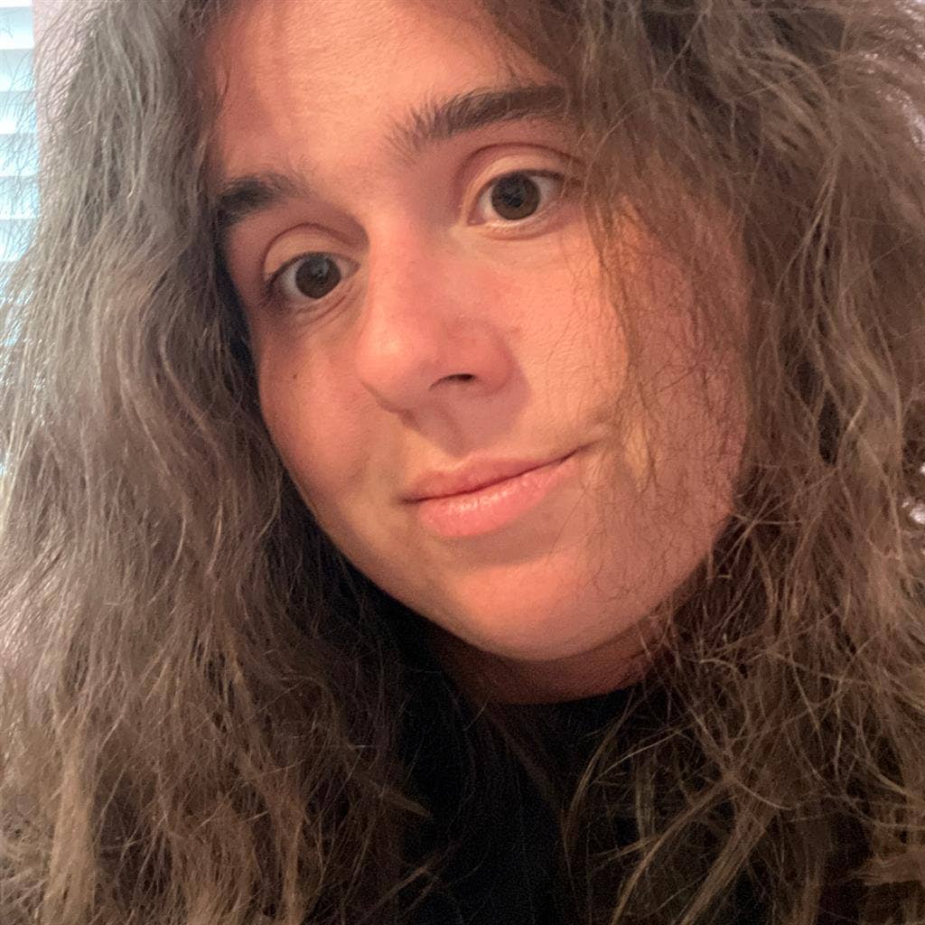 27y0 LGBT with 2 cats and a dream