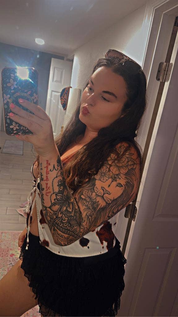 LOOKING FOR A ROOMMATE IN TAMPA