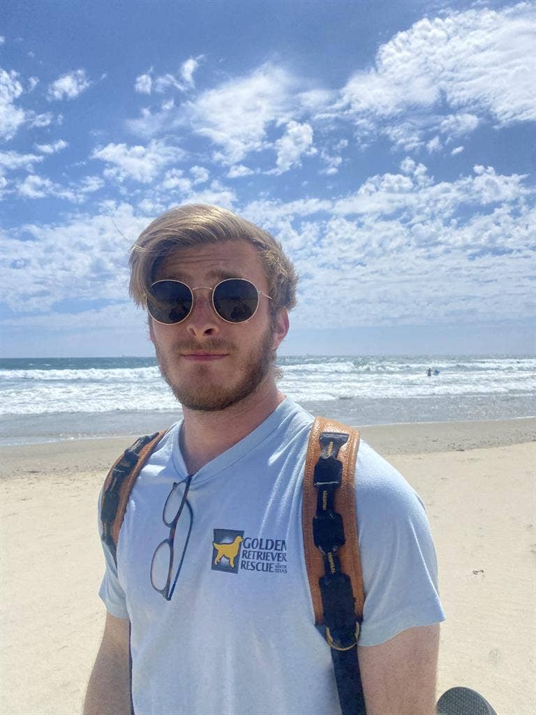 Looking for a Roommate/Room
