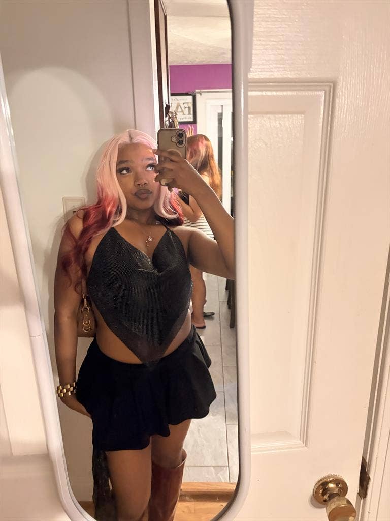 Looking for a room for 2