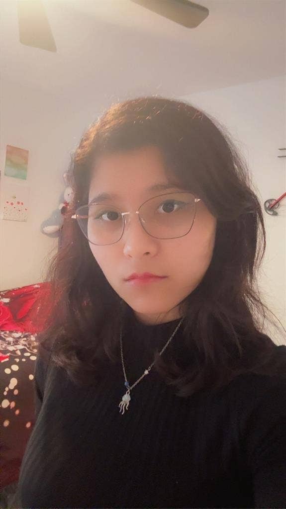 Looking for a room:)
