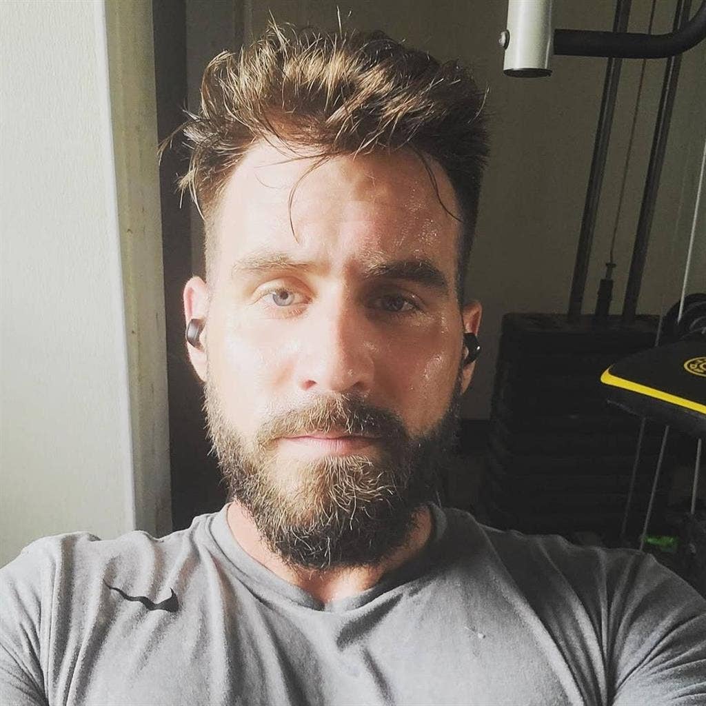 Professional looking for room
