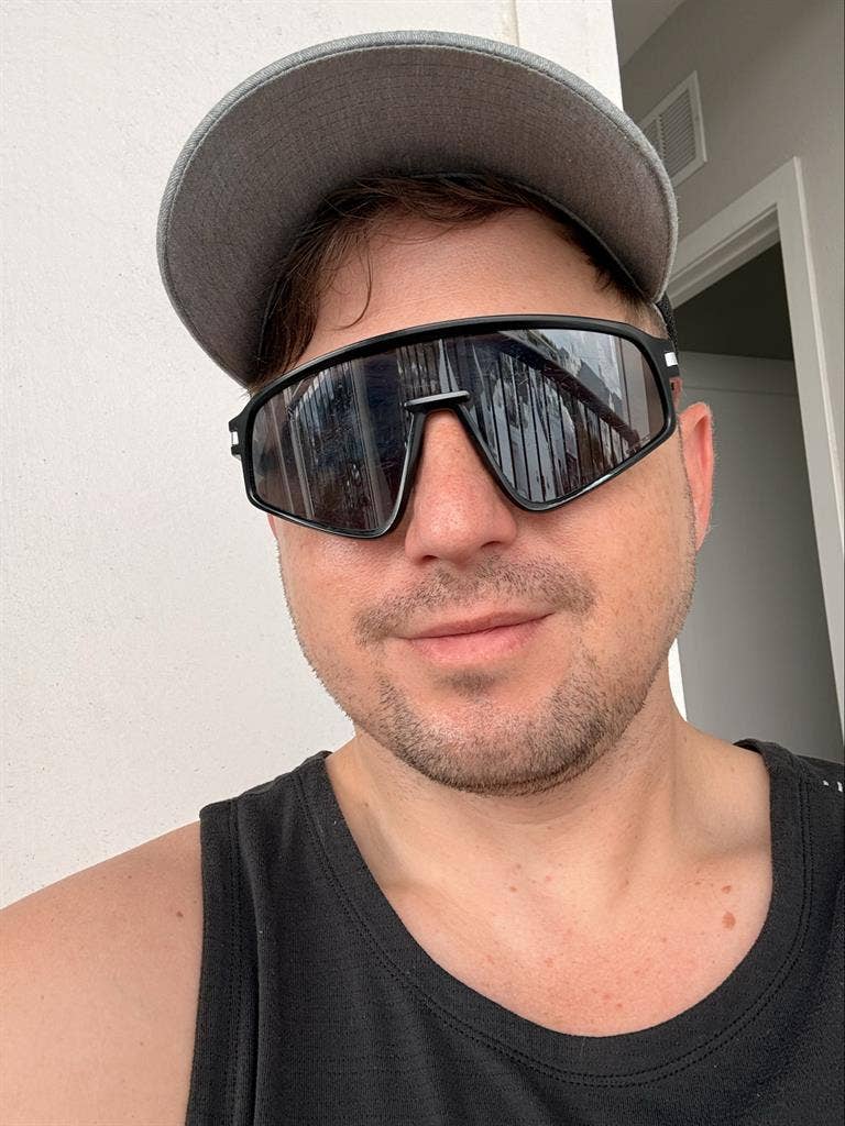 Pilot looking for a room