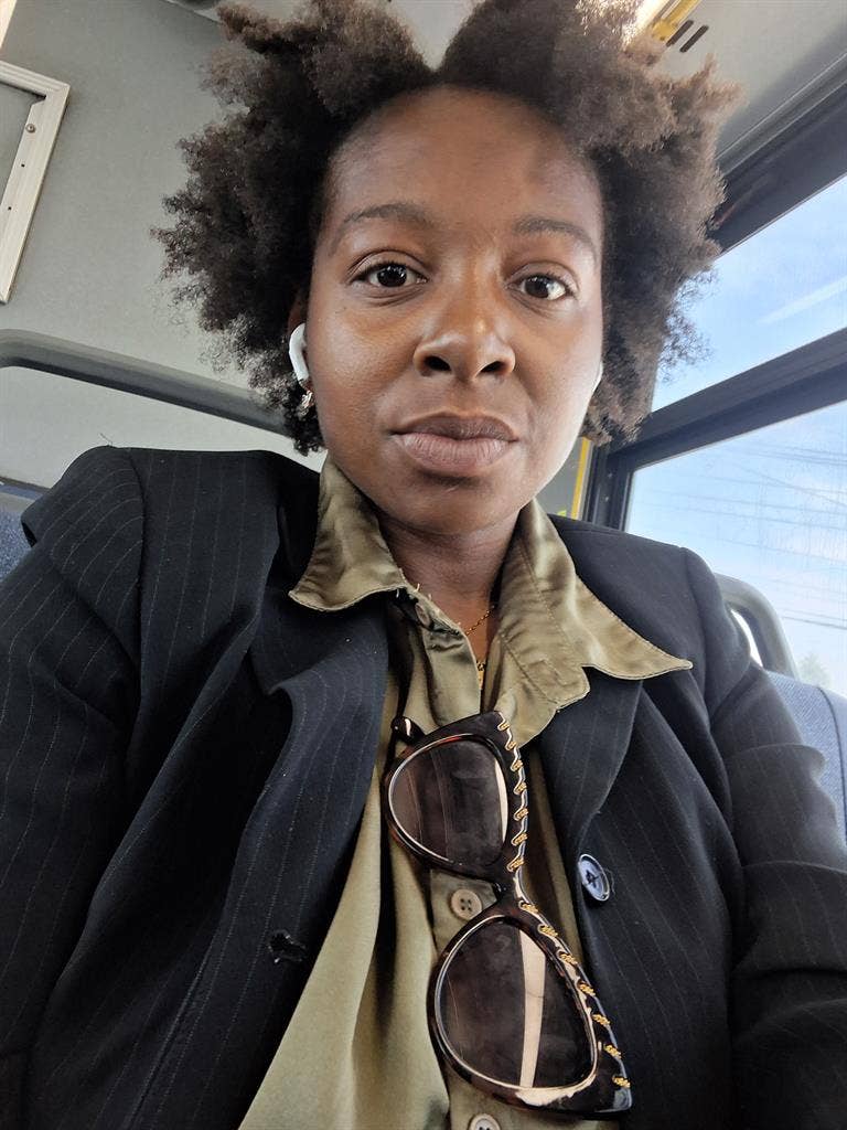 32 Year Old Entrepreneur, No Kids