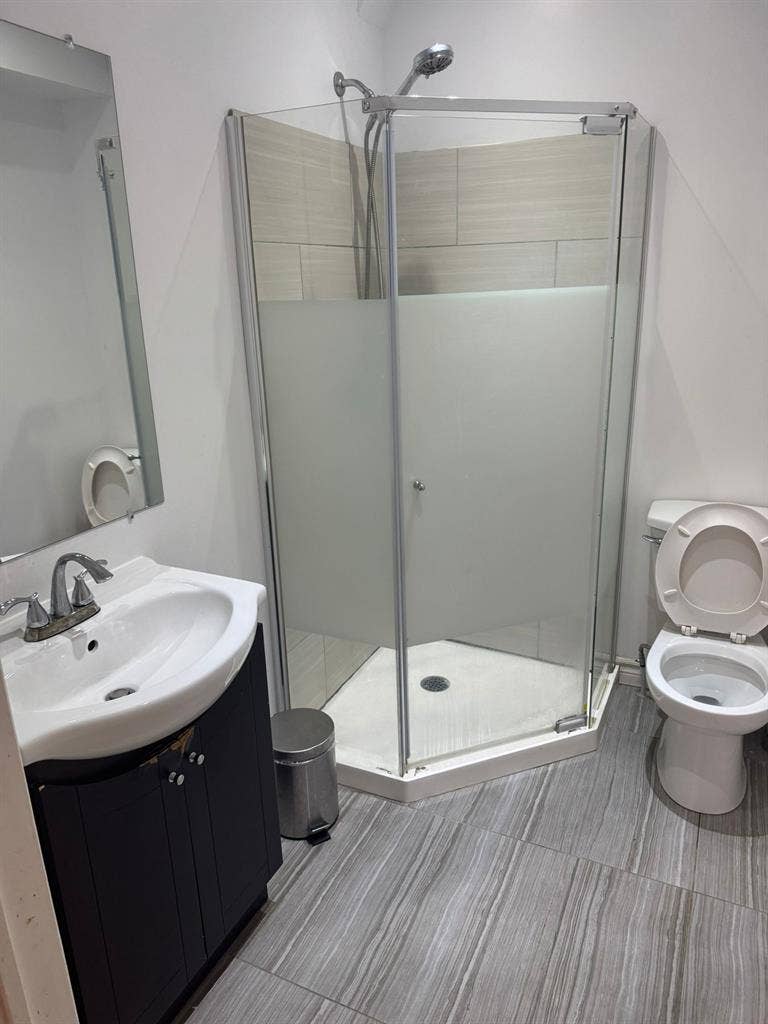 Private Room + Bathroom for Rent