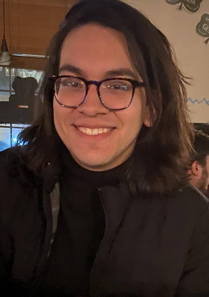 Recent DU Graduate